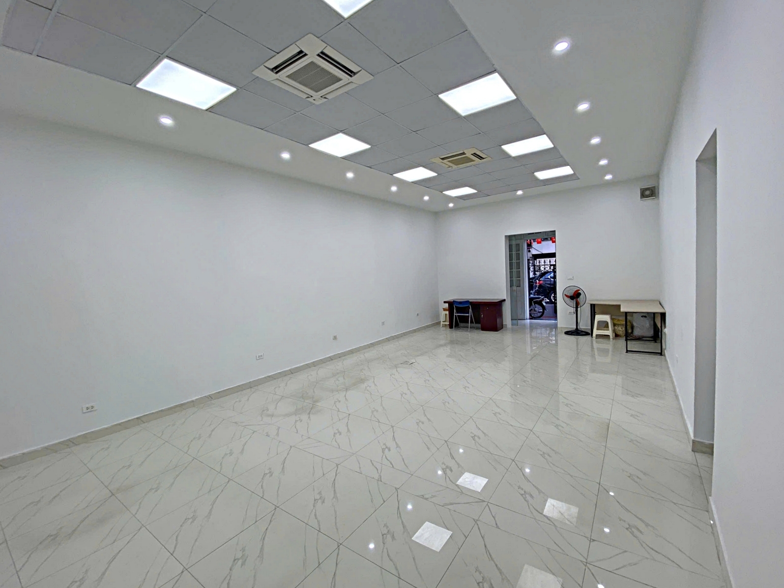 Anh-nhin-tu-cuoi-phong-2-1