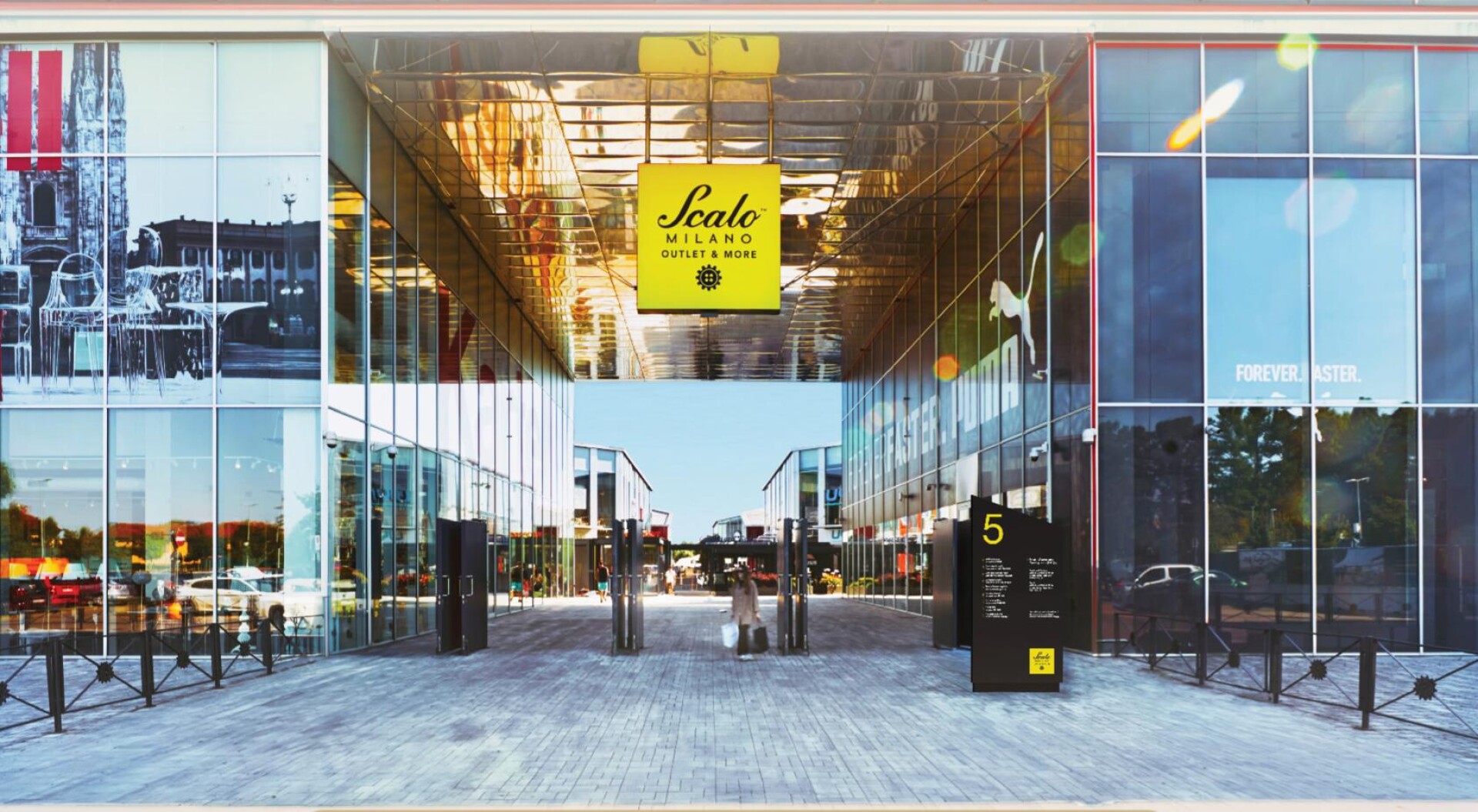 Ưu Đãi Độc Quyền Dành Cho Hành Khách Vietnam Airlines Tại Scalo Milano Outlet & More Khi Mua Vé Bay Tới Milan Ý